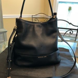 Michael kors satchel smoke free home retail bag